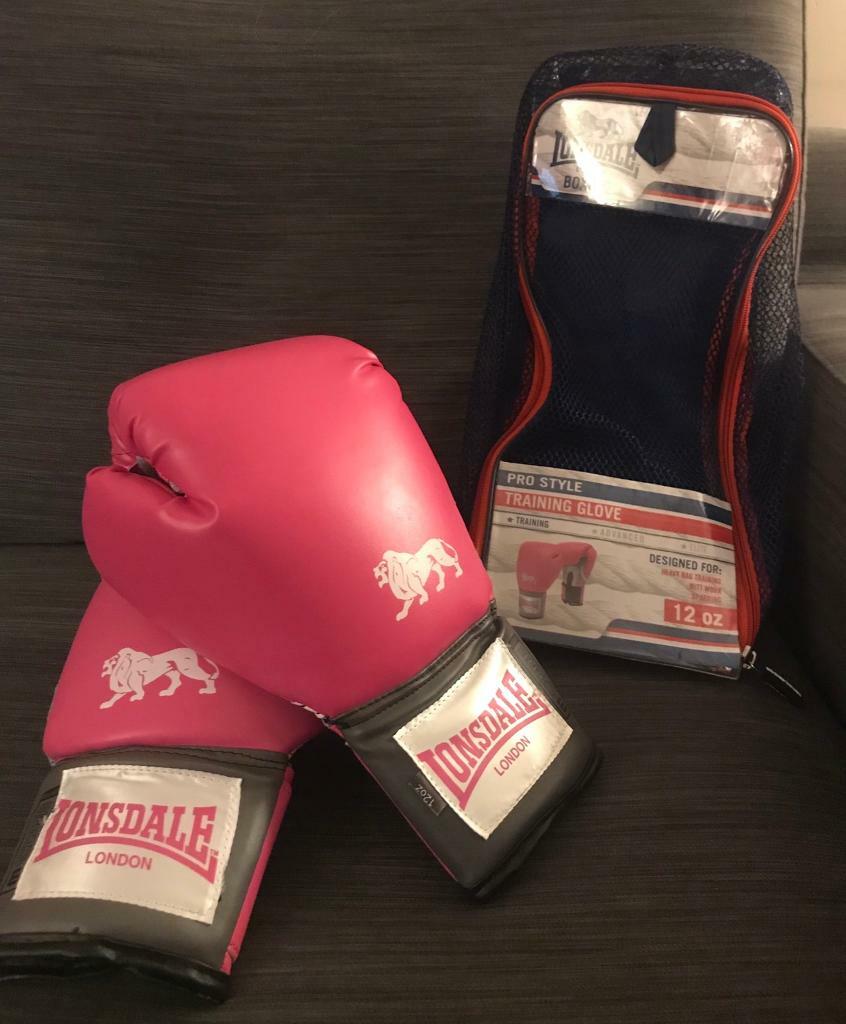 lonsdale pink boxing gloves